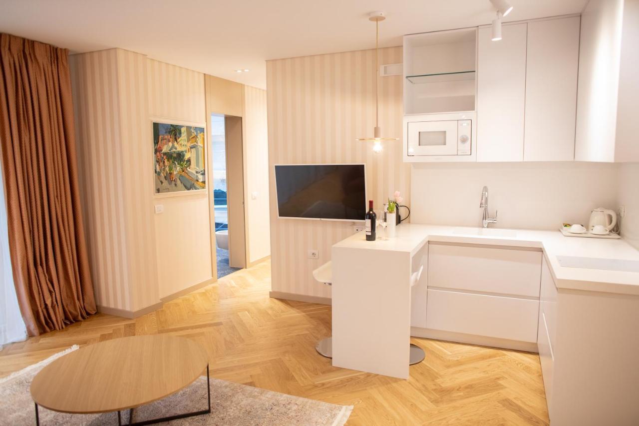Seven Luxury Suites Tirana Zewnętrze zdjęcie