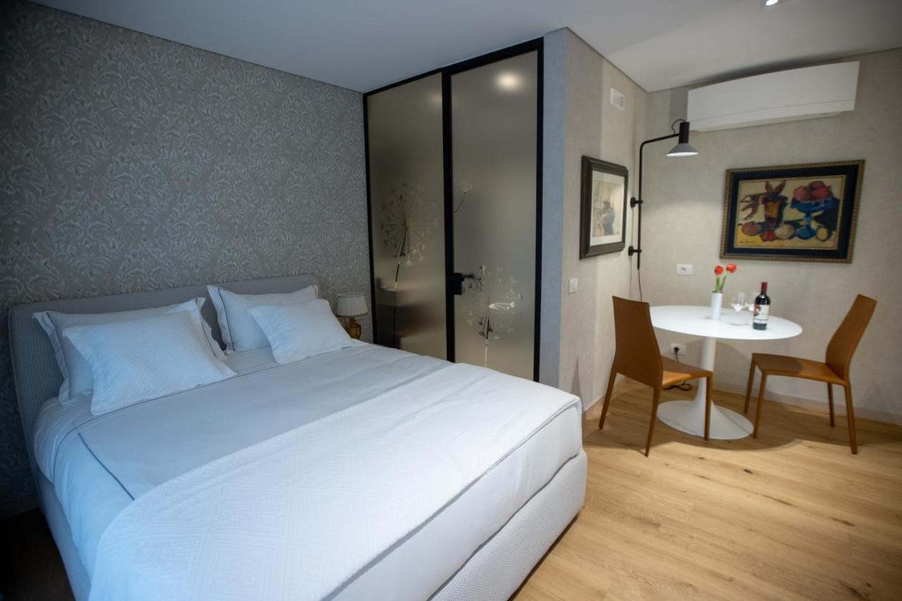 Seven Luxury Suites Tirana Zewnętrze zdjęcie