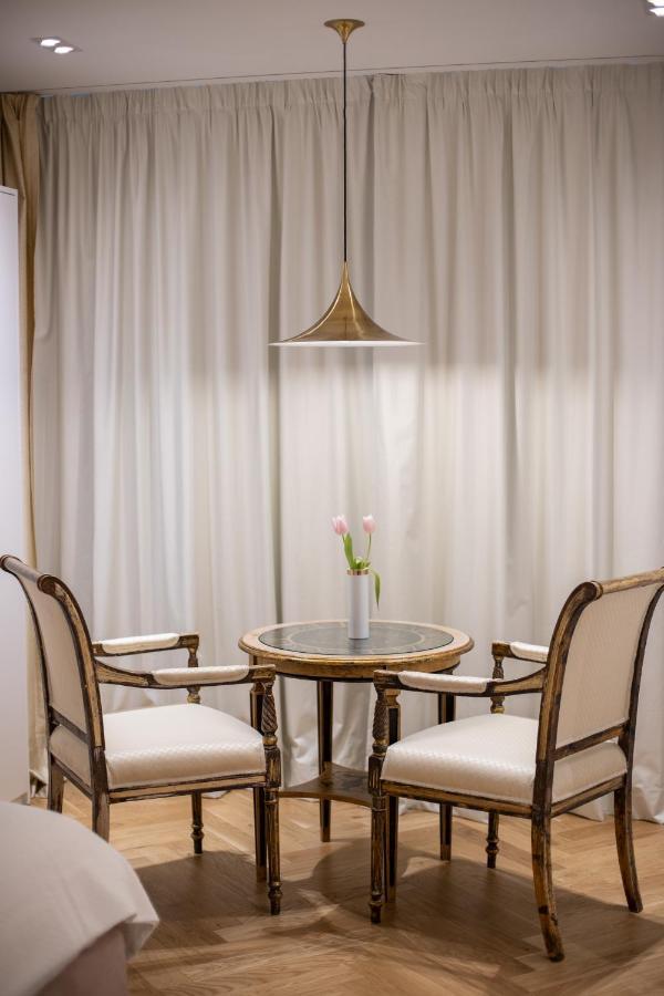 Seven Luxury Suites Tirana Zewnętrze zdjęcie