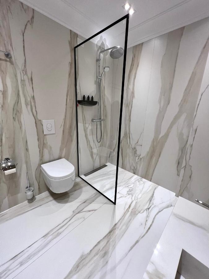 Seven Luxury Suites Tirana Zewnętrze zdjęcie